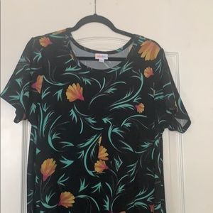 Lularoe Carly, large, legging material